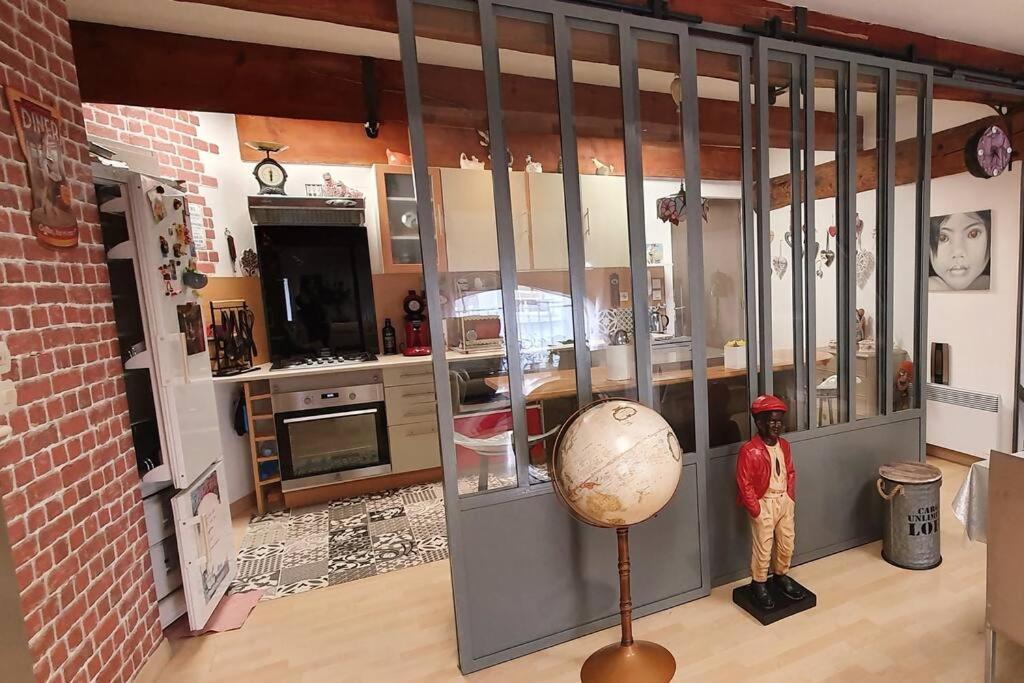 דירות Sète Le Loft Du 31 Deco Charme Cosy Centre Garage Prive Climatisation מראה חיצוני תמונה